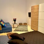 Topolove Apartment